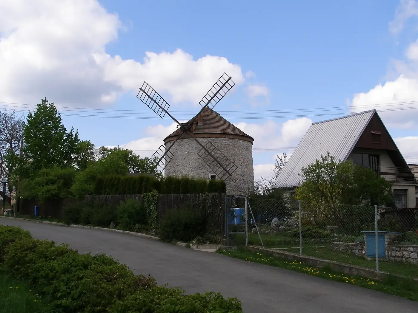 Větrný mlýn v Rudici